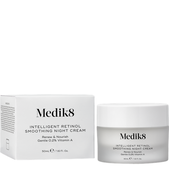 Medik8 Intelligent Retinol Smoothing Night Cream Nuorentava A-vitamiini yövoide 50 ml