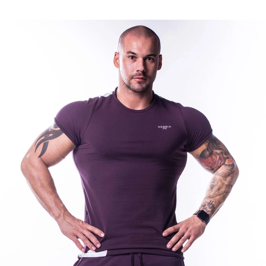 Nebbia Muscle Back T-shirt Burgundy